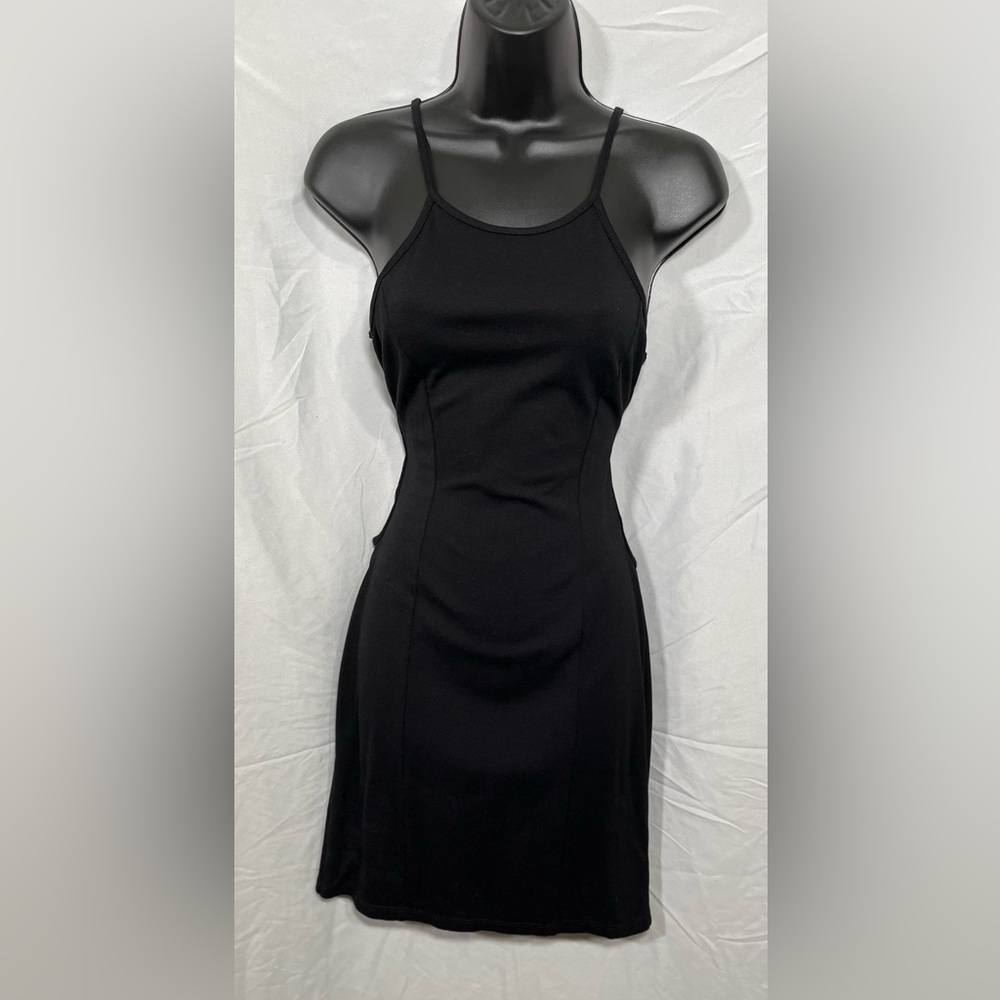Black fashion nova mini dress - Picture 3 of 7